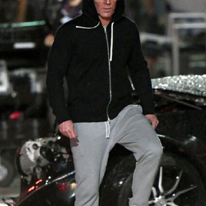 Ryan Reynolds Deadpool 2 Black Hood Jacket