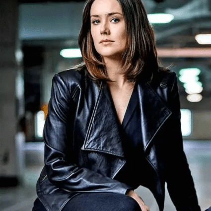 Elizabeth Keen TV Series The Blacklist Megan Boone Black Leather Jacket