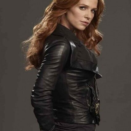 Carrie Wells Unforgettable Poppy Montgomery Jacket