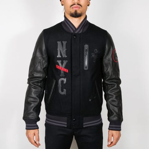 The Nike BB Infamous Destroyer Jacket is a premium high-tech style equipped with a classic baseball look including leather sleeves and wool felt upper at body as well as the following features: