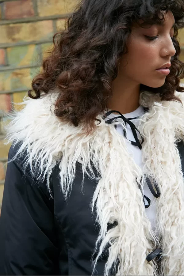 Women's Faux Fur Trim Cropped Jacket