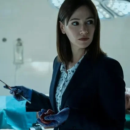 Jill Winternitz The Sandman Black Coat