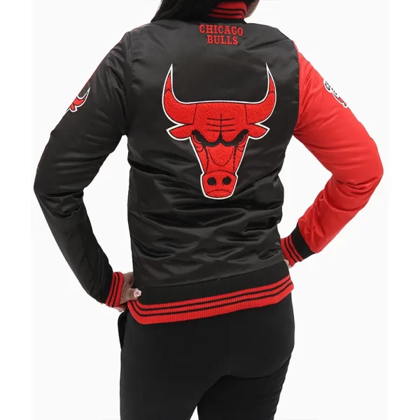 Starter Chicago Bulls Two Tone Full-Snap Satin Jacket