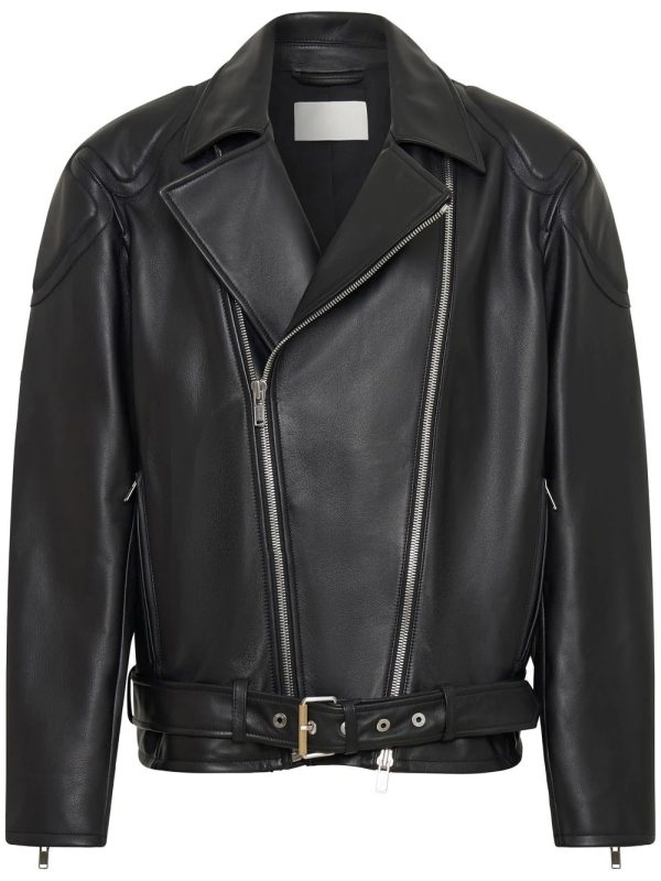 Christina Aguilera’s Oversize Biker Jacket