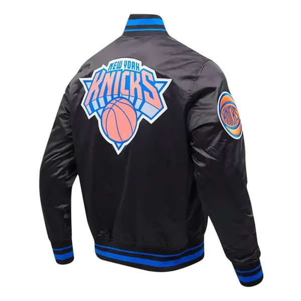 New York Knicks Script Tail Full-Snap Black Satin Jacket