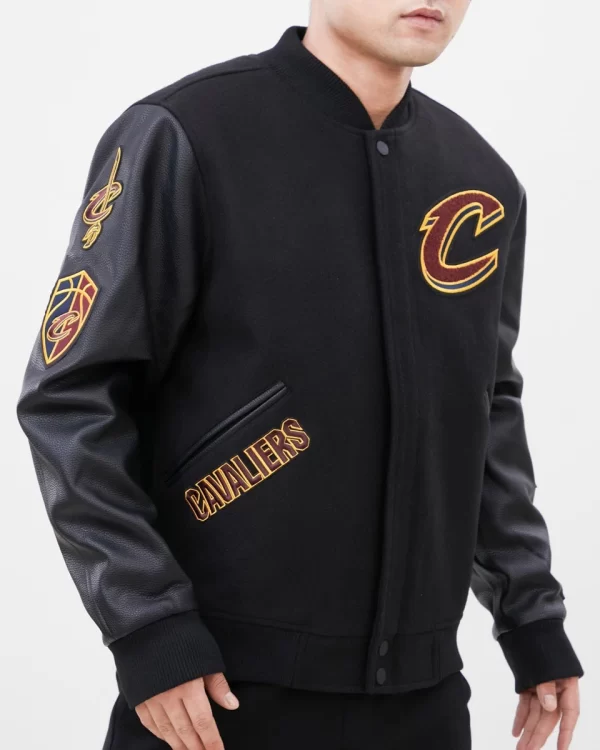 NBA CLEVELAND CAVALIERS CLASSIC WOOL VARSITY JACKET