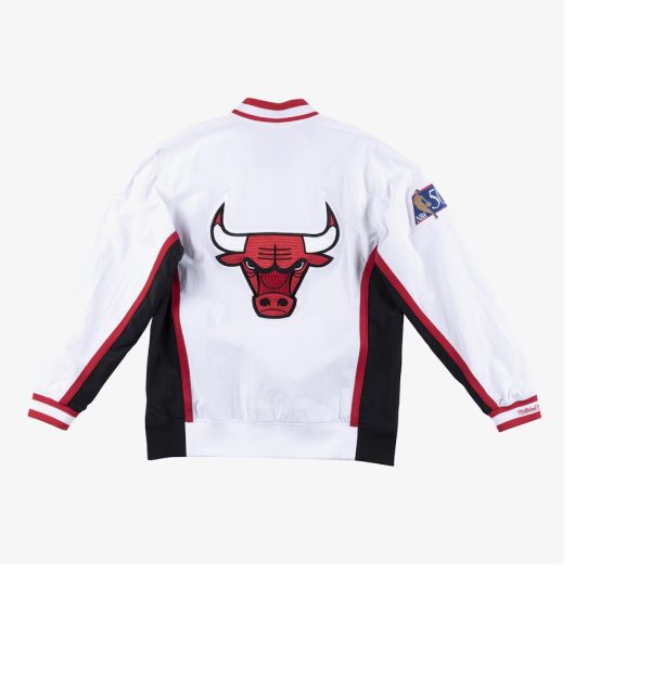 Men's White Chicago Bulls 1996 97 Authentic Full-Snap Warmup Jacket