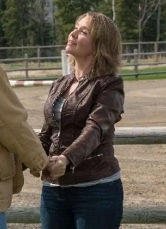 Heartland Season 11 Michelle Morgan Leather Jacket - Image 2