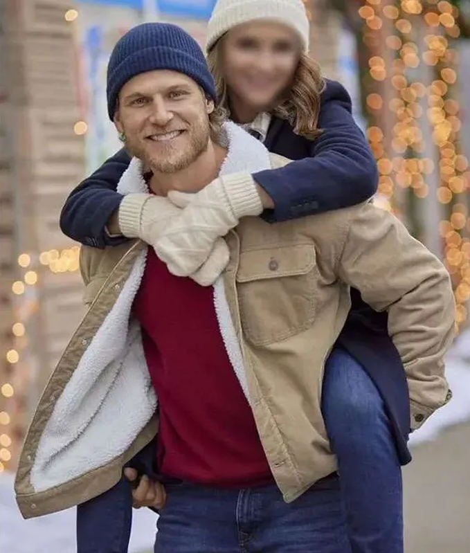 Travis Van Winkle Tis the Season to be Merry Jacket - Image 4
